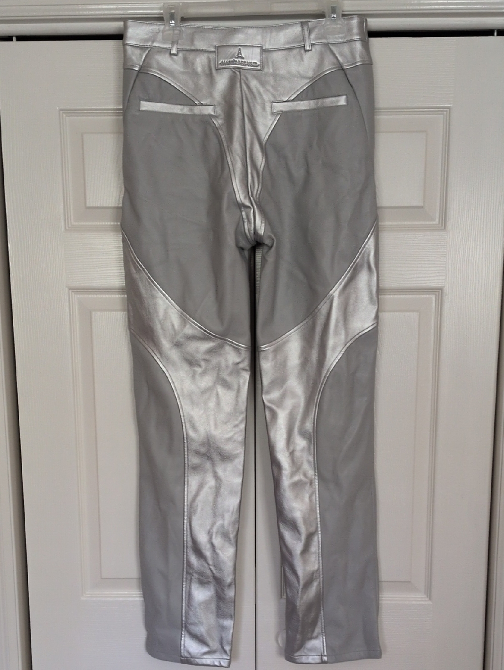 Maniere De Voir High-Waist Silver Faux Leather Pants NWT Size 12 - Picture 4 of 10